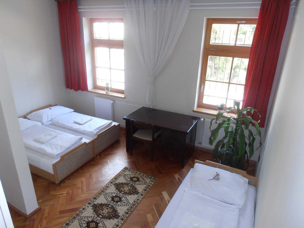 Auberge de jeunesse Martineum Felnőttképző Akadémia à Szombathely Chambre photo