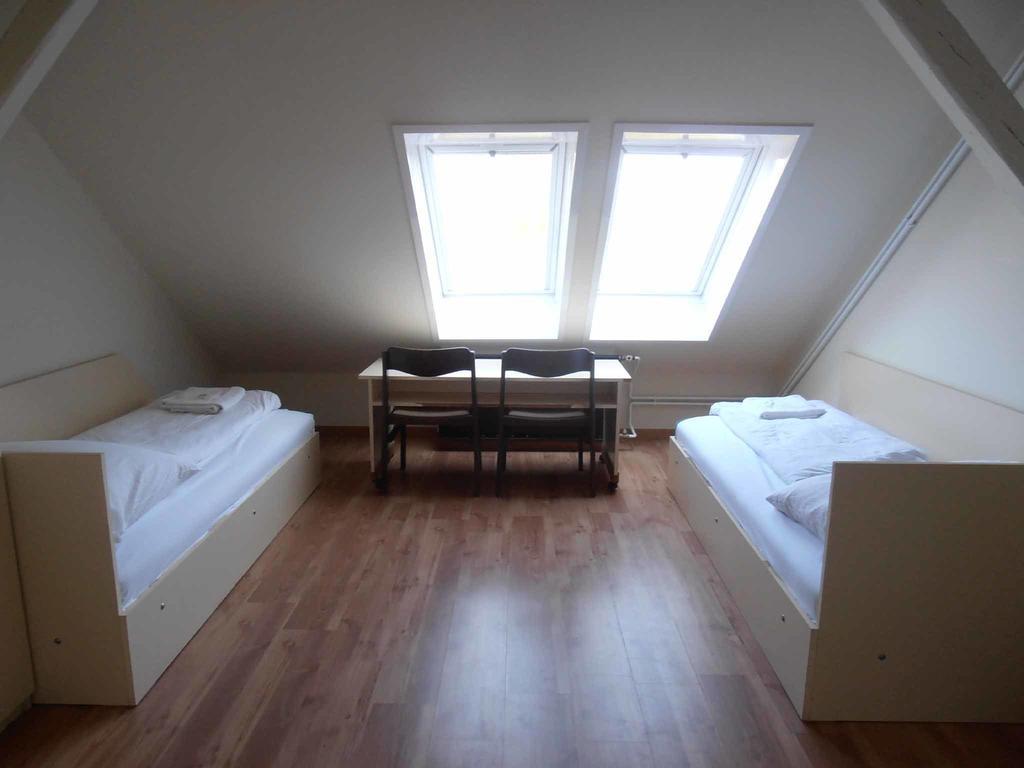 Auberge de jeunesse Martineum Felnőttképző Akadémia à Szombathely Chambre photo