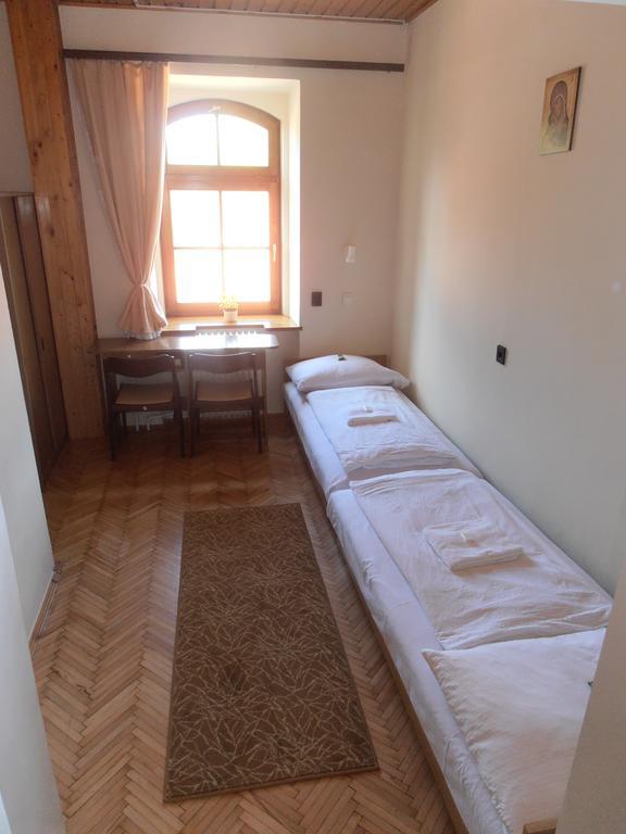 Auberge de jeunesse Martineum Felnőttképző Akadémia à Szombathely Chambre photo